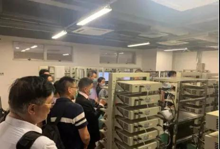 003 清華大學(xué)深圳國(guó)際研究生院材料與器件檢測(cè)技術(shù)中心。.jpg