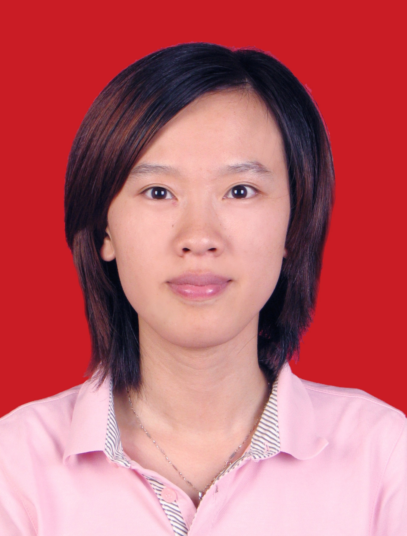 薛瑞玉，職務(wù)：鎮(zhèn)委委員.jpg